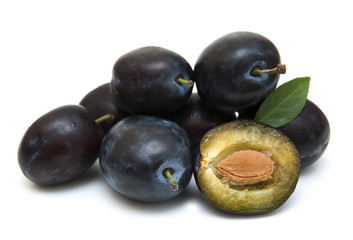 Fresh purple plums