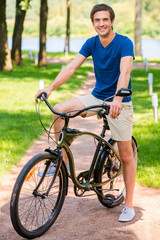 Fototapeta premium Riding in park.