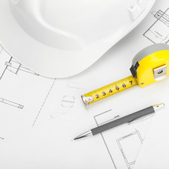 Helmet, pencil and measure tape - 1 to 1 ratio