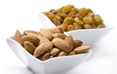 Healthy almond and rasins