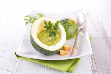 zucchini soup