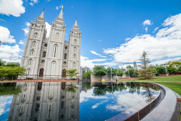 Fototapeta premium The Church of Jesus Christ of Latter-day Saints' Temple