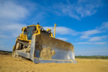 Planierraupe auf der Baustelle