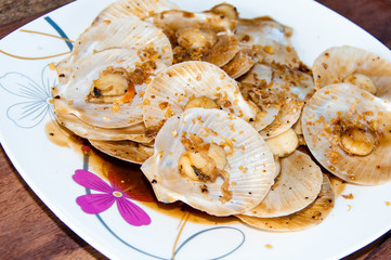 Sea scallops cooked in traditional thai style