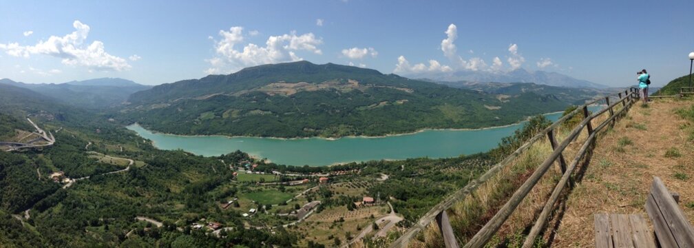 Vue sur le lac de Bomba