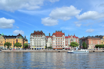 Naklejka na ściany i meble Beautiful quay in Stockholm