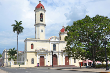 Fototapeta na wymiar Cienfuegos cathedral