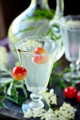 Elderflower drink