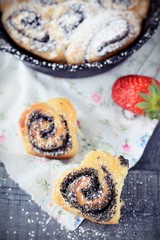 Buns with poppy seeds