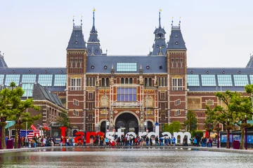 Foto op Plexiglas Amsterdam, Nederland. Het plein voor het Staatsmuseum © Elena Belyaeva