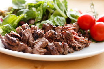 Salad with Sliced Beef and Cherry Tomato