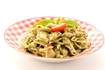 salade de pâtes au pesto