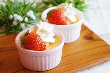Pudding in a small cocotte