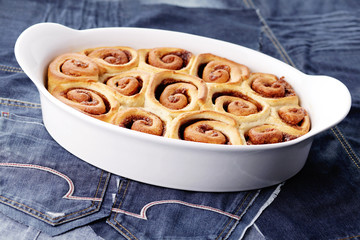 cinnamon buns