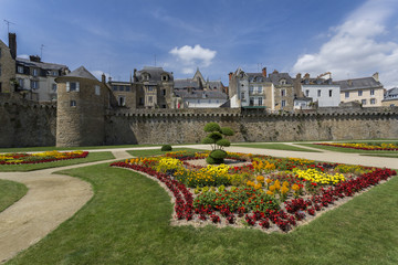 Vannes,ville fortifié et ville fleurie de Bretagne