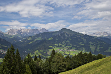 Fototapeta na wymiar Landschaft in Graubünden Schweiz