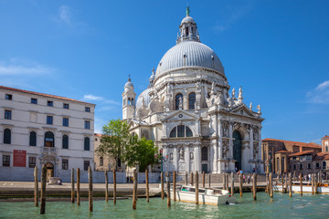 Fototapeta na wymiar Venise : Basilique Santa Maria della Salute