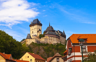 Fototapeta na wymiar Castle Karlstejn in Czech Republic