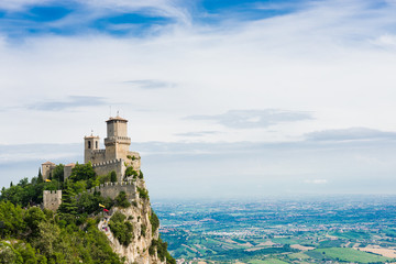 Fototapeta na wymiar Guaita fortress on Monte Titano with San Marino city in backgro