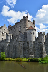 Fototapeta na wymiar Château des comtes de Flandre