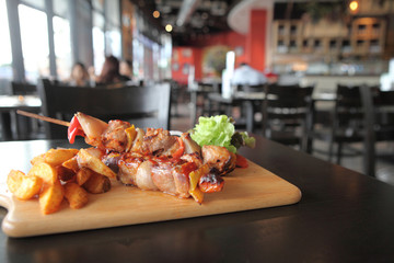 barbecue on wood