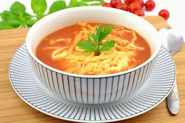 tomato soup with pasta