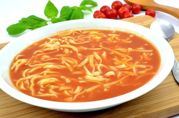 tomato soup with pasta