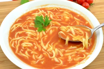 tomato soup with pasta