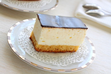 Souffle cake with chocolate icing