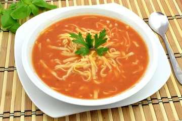 tomato soup with pasta