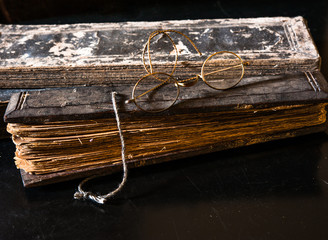 Hand Written Ancient Treatise of Lanna character with very old g