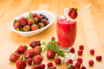 Refreshing strawberry smoothie