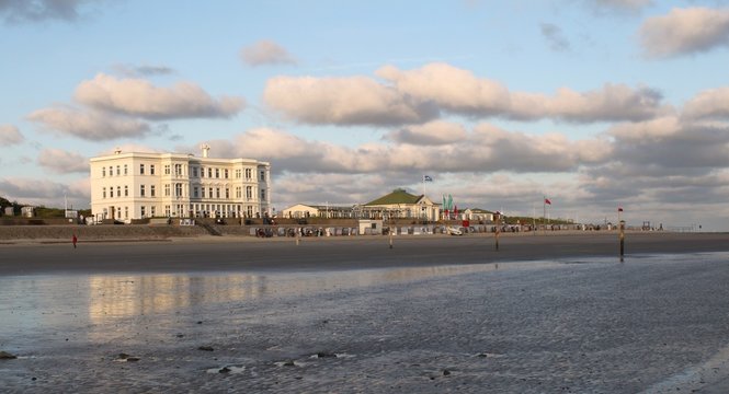 Ebbe am Weststrand von Norderney