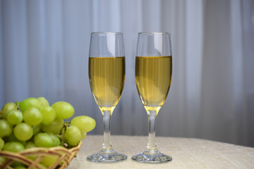 Wine glass, with white wine