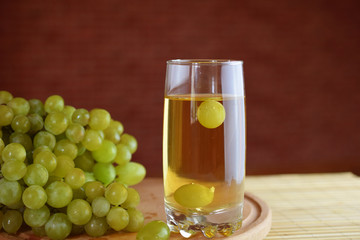 Fresh grapes and juice