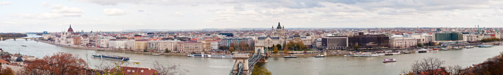 Obraz premium Panoramic photo: Budapest