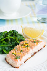 Salmon with Spinach