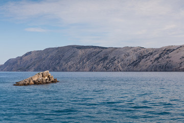 blick auf die Adria in Kroatien und Inseln in Südeuropa