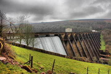 wimbleball lake dam