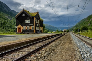 Norwegia, mała zabytkowa stacja kolejowa