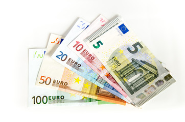 Euro Geldscheine auf weissem Hintergrund