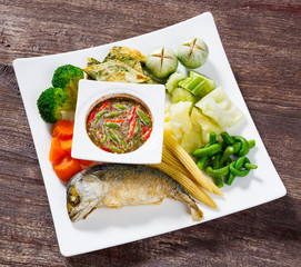 Spicy shrimp paste dip sauce