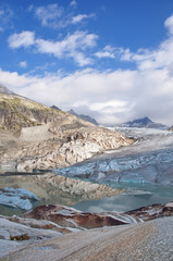 Rhonegletscher mit Gletschersee - Quelle der Rhone beim Furkapass