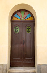 Fototapeta na wymiar wooden house door