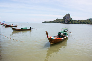 Fototapeta na wymiar Fishing boat on sea,Nature background