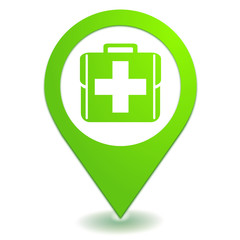 trousse de secours sur symbole localisation vert