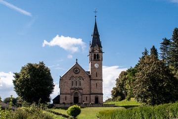 Fototapeta na wymiar Kirche in Karlsbrunn