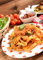 pasta with red pesto