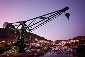Hafen von Puerto Mogan am Abend – Gran Canaria