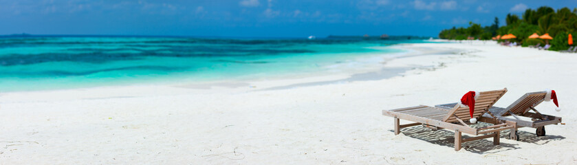 Christmas beach vacation © TravelPhotoBloggers